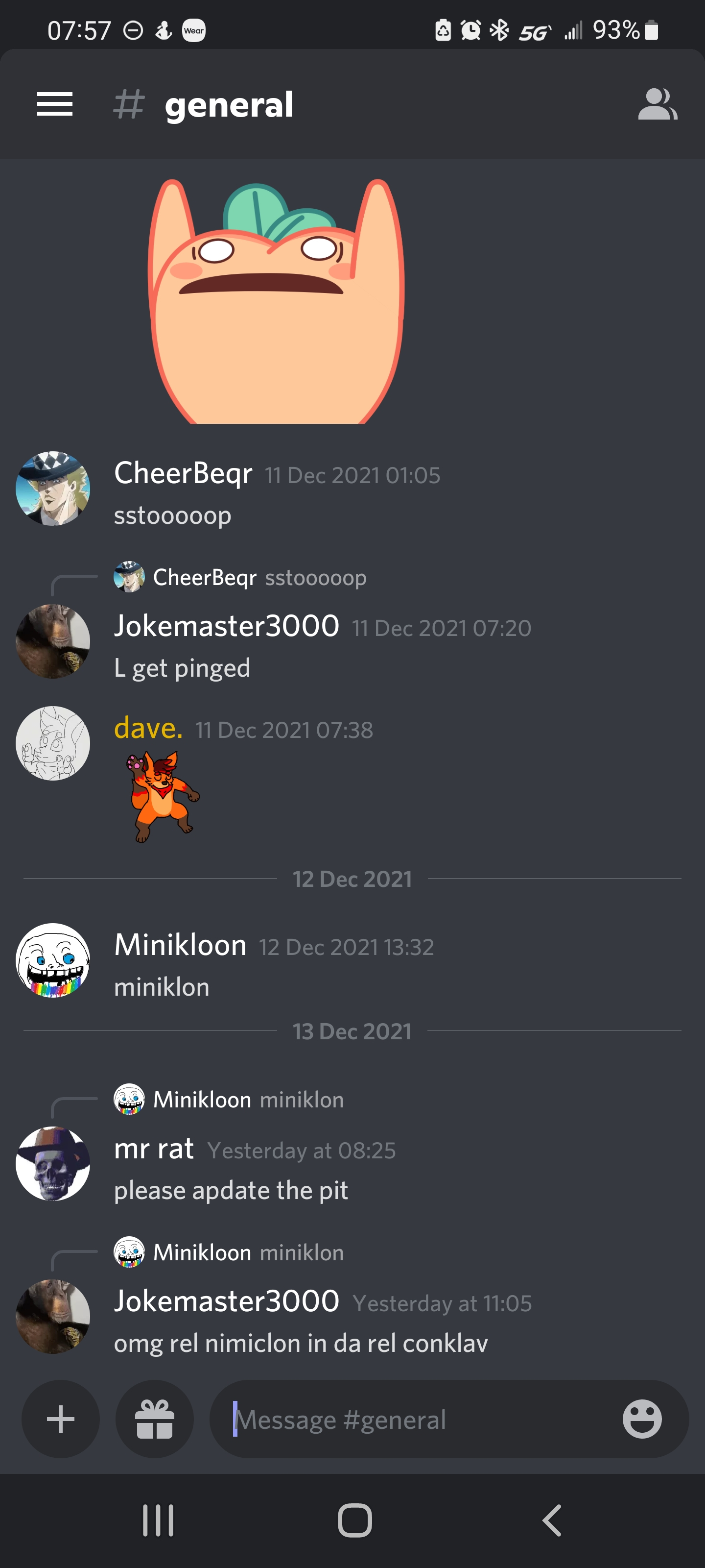 Screenshot_20211214-075758_Discord.jpg